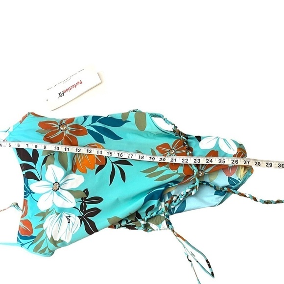 ROXANNE Collection Perfection Fit One Piece Belted Swimsuit- 34B - Picture 12 of 12